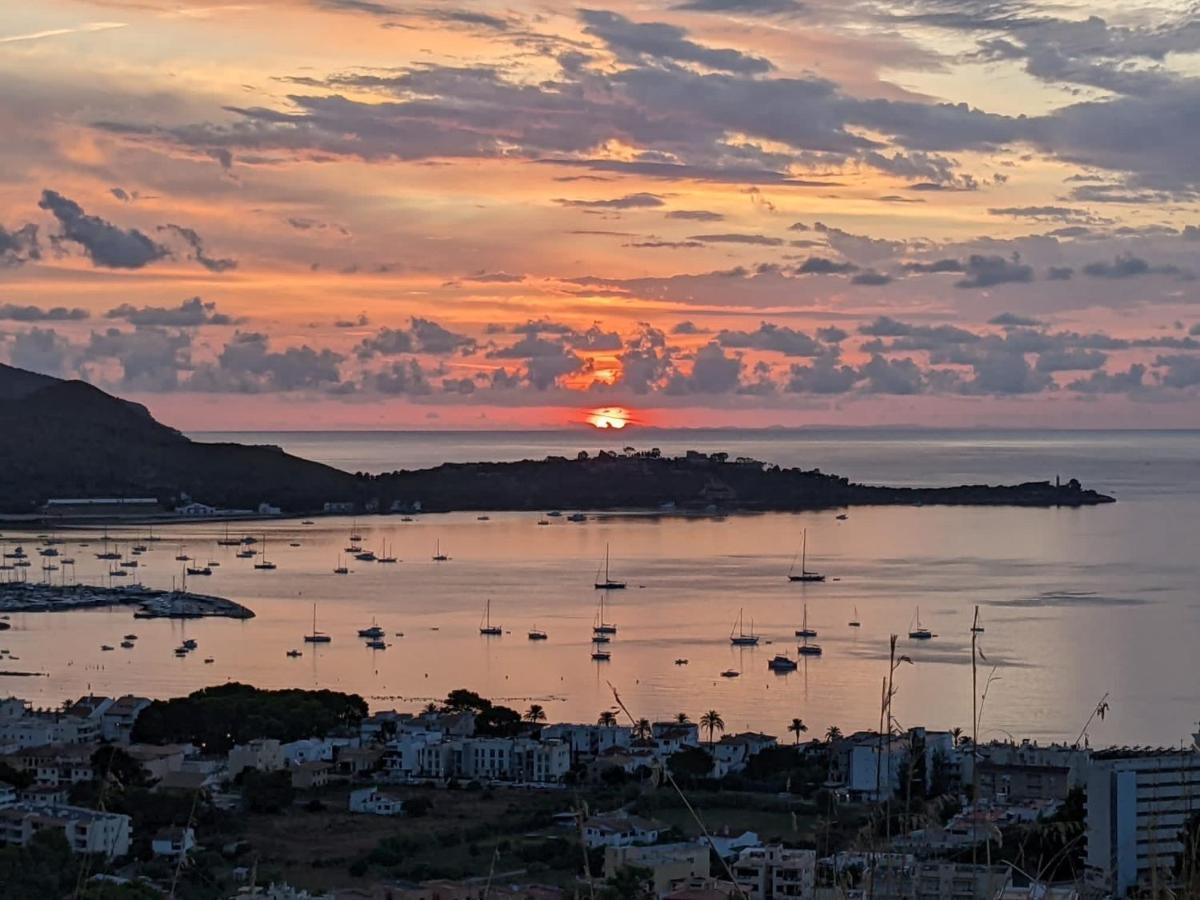 Ullal - Rural Charm Approx 73000 Meters And Outdoor Adventure Agritourism With Private Mountain Path Approximately 5 Minutes Walking From The Ideal For Relaxation Lejlighed Port de Pollença