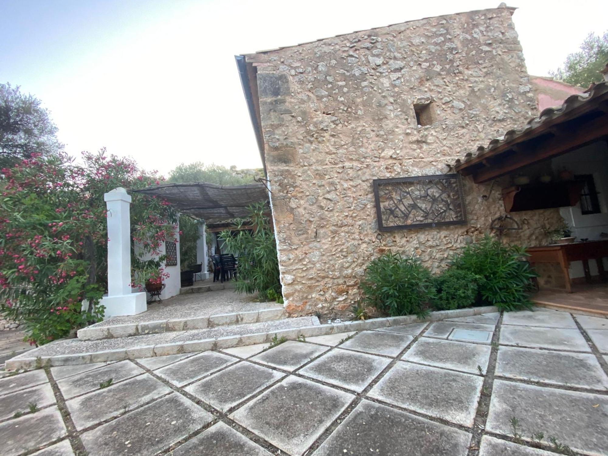 Ullal - Rural Charm Approx 73000 Meters And Outdoor Adventure Agritourism With Private Mountain Path Approximately 5 Minutes Walking From The Ideal For Relaxation Port de Pollença