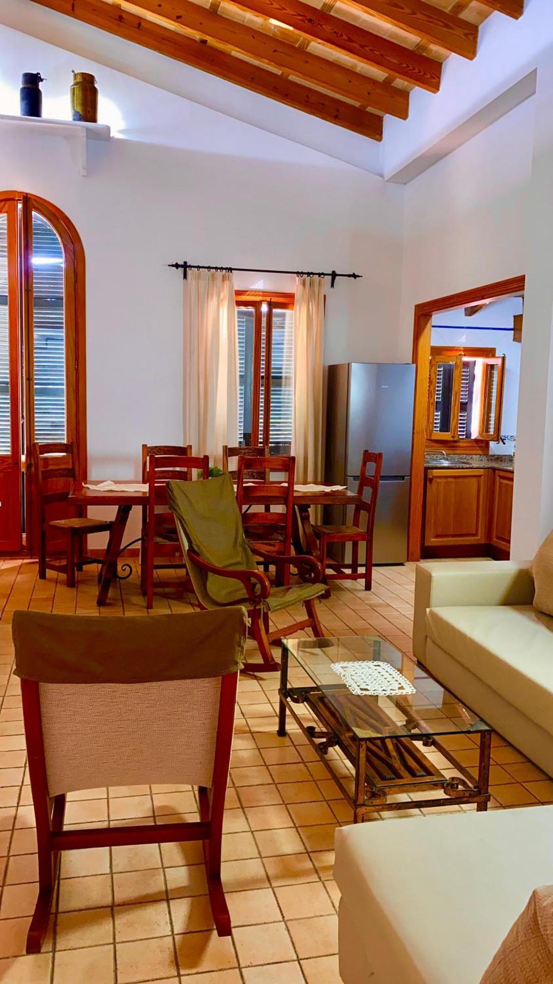Lejlighed Ullal - Rural Charm Approx 73000 Meters And Outdoor Adventure Agritourism With Private Mountain Path Approximately 5 Minutes Walking From The Ideal For Relaxation Port de Pollença