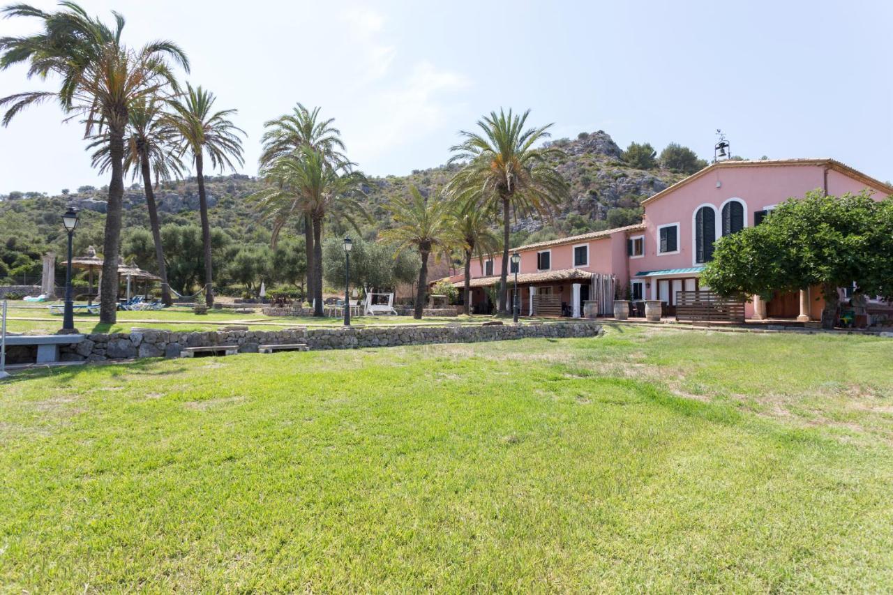 Ullal - Rural Charm Approx 73000 Meters And Outdoor Adventure Agritourism With Private Mountain Path Approximately 5 Minutes Walking From The Ideal For Relaxation